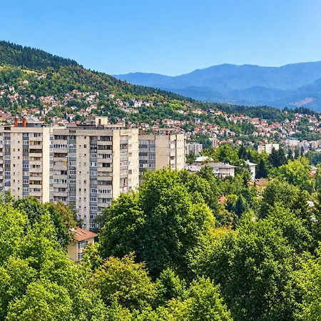 Апартаменты Hills - Free Parking Space Сараево